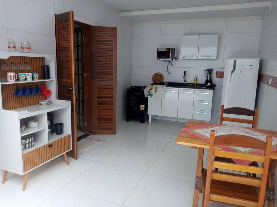 Casa Estilo Minimalista Em Ubatuba Villa Exteriör bild